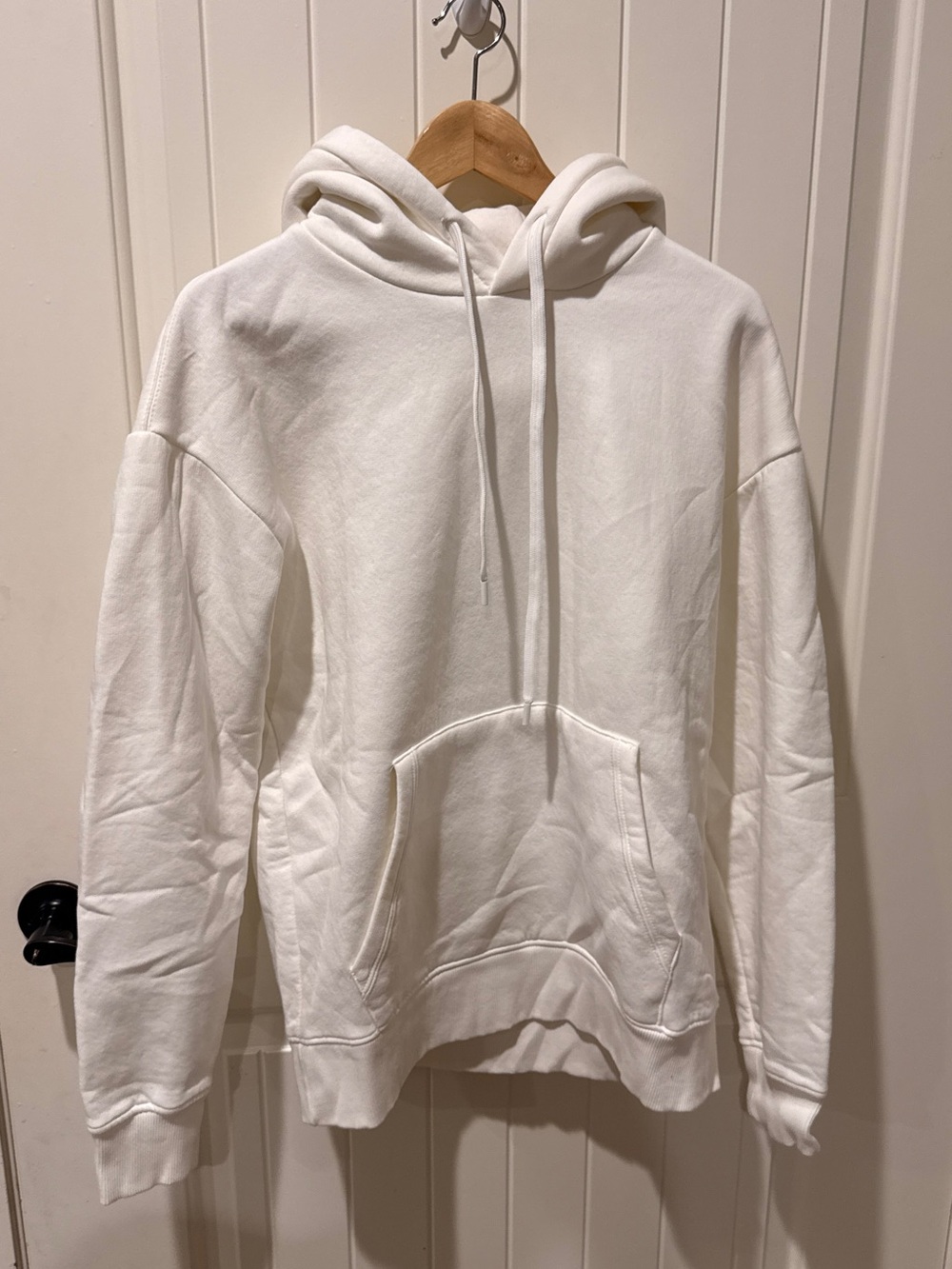 Zara White Women's Hoodie Sweater
